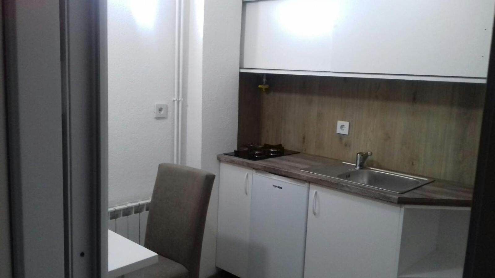 Отель Modern&Cozy Bosnian House With Garden+Free Parking Сараево Экстерьер фото